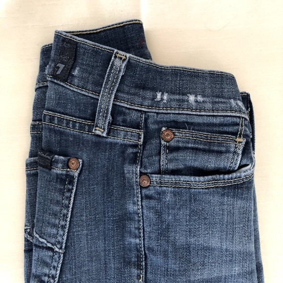 7 For All Mankind Denim Low Rise Medium Wash Straight Leg Jeans Size 25 - Picture 2 of 16